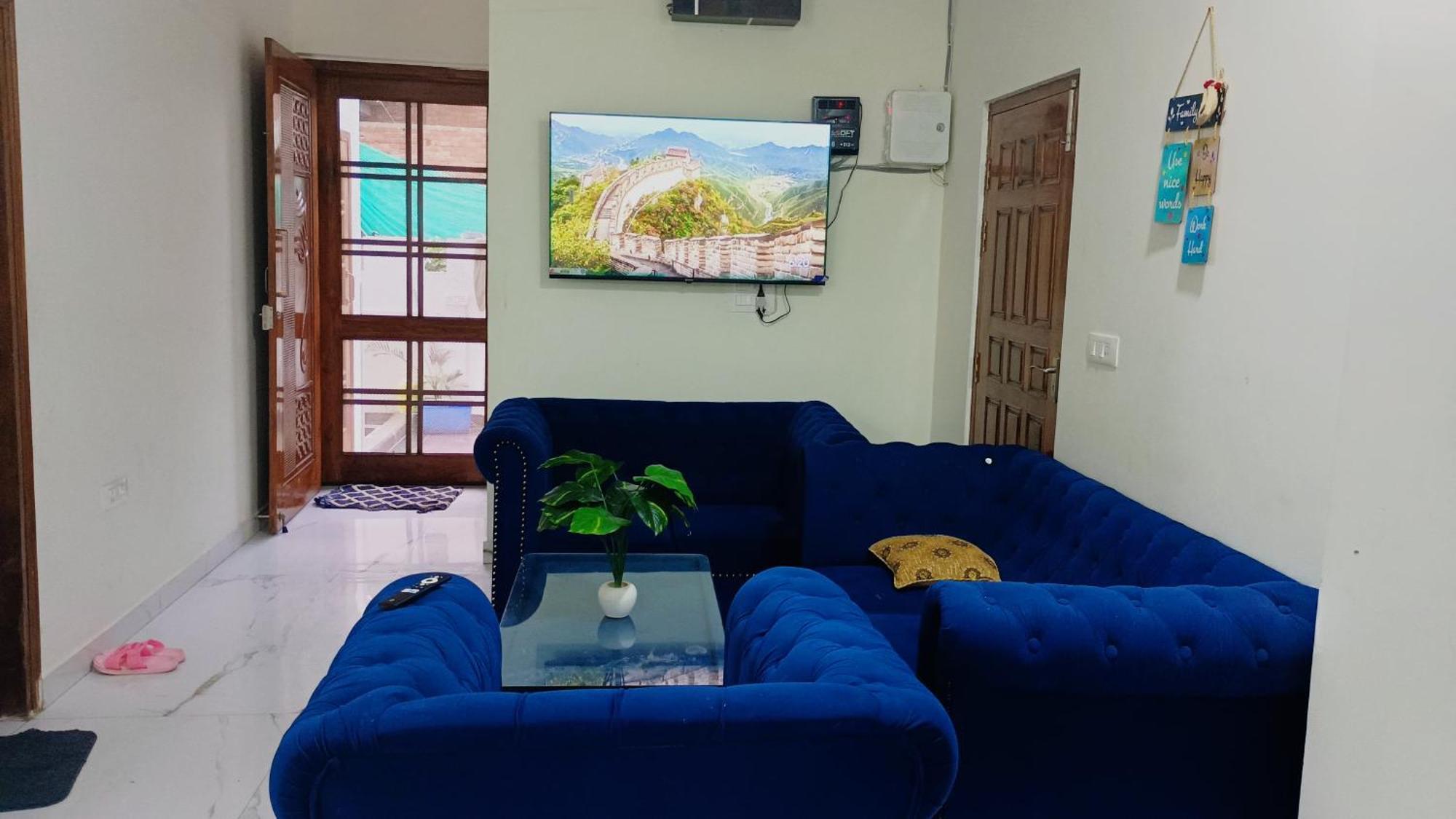 Atulyam Stays Sushant Golf City Lucknow Exterior foto